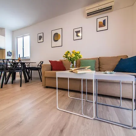 Maria, Big Garden, Private Parking Villa Vinkuran