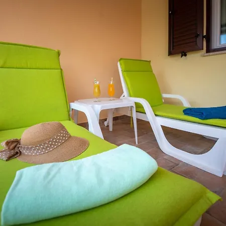 Maria, Big Garden, Private Parking